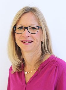 Dr. Annett König