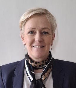 Dr. Douwina Bosscher