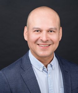 Dr. Sharbel Luzuriaga